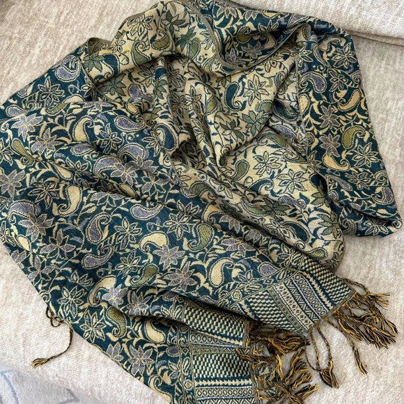 Accessories - Pashmina Paisley Wrap Shawl Scarf Fringe Green Gold Cotton Silk Blend